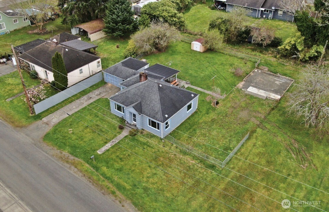 405 Willapa Avenue