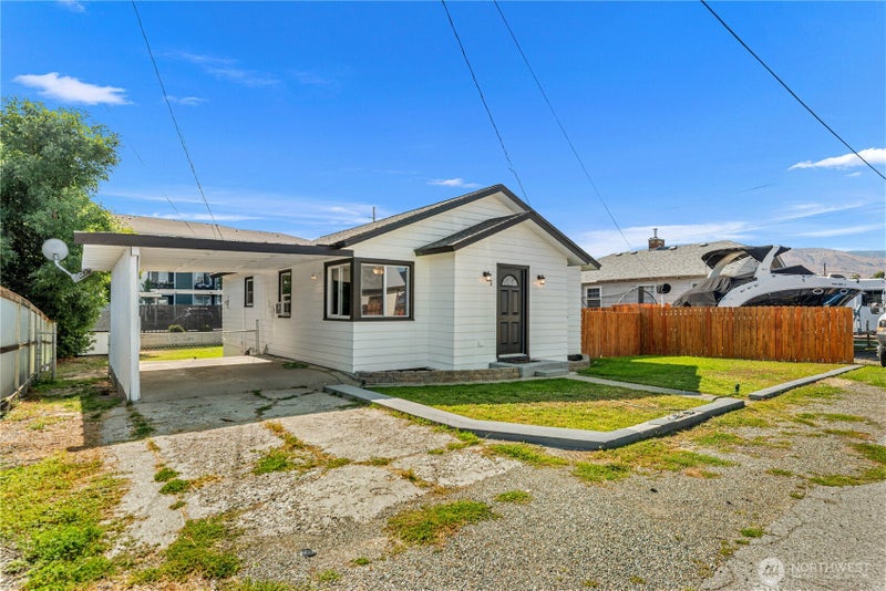 3 Island View Street