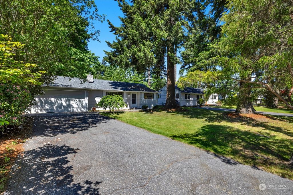 Photo of 22302 80th Avenue W, Edmonds, WA 98026 (MLS # 2218930)