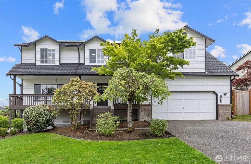 Photo of 603 95th Drive SE, Lake Stevens, WA 98258 (MLS # 2528051)