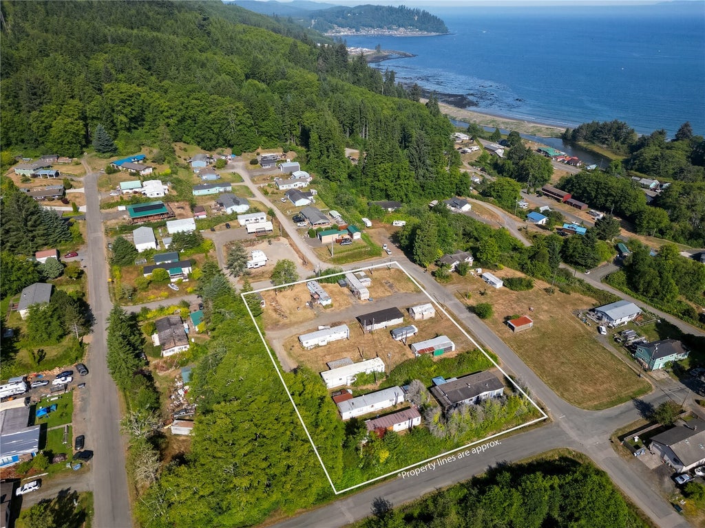 Photo of 113 8th Street, Clallam Bay, WA 98326 (MLS # 2595940)