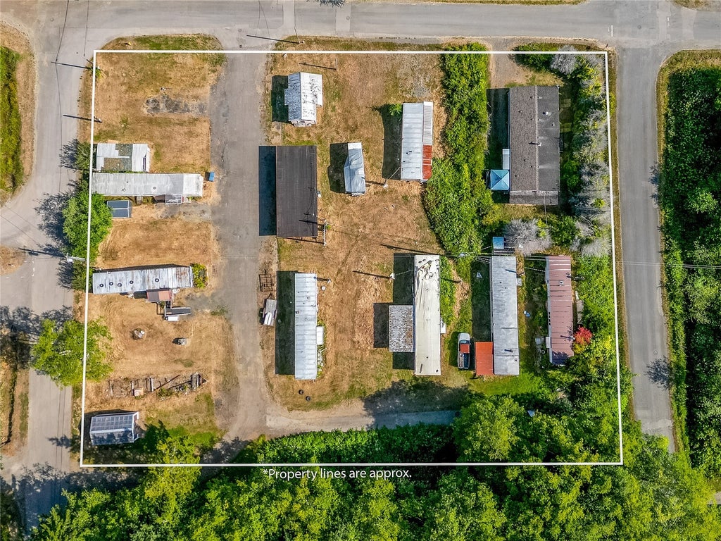 Photo of 113 8th Street, Clallam Bay, WA 98326 (MLS # 2595940)