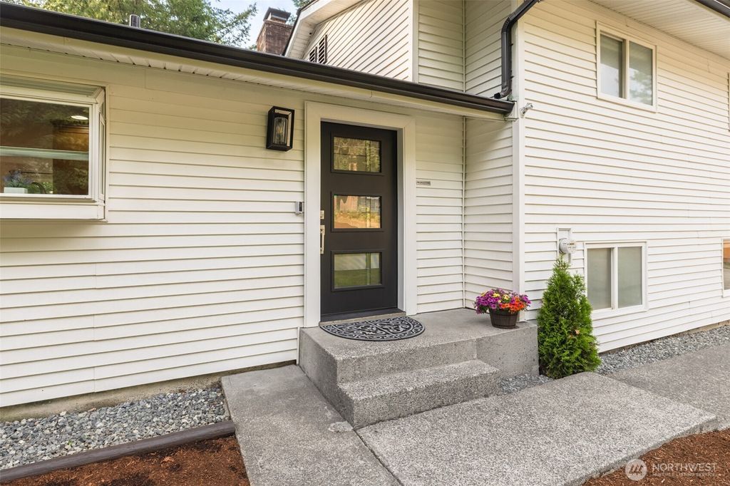Photo of 22601 286th Avenue SE, Maple Valley, WA 98038 (MLS # 2426047)