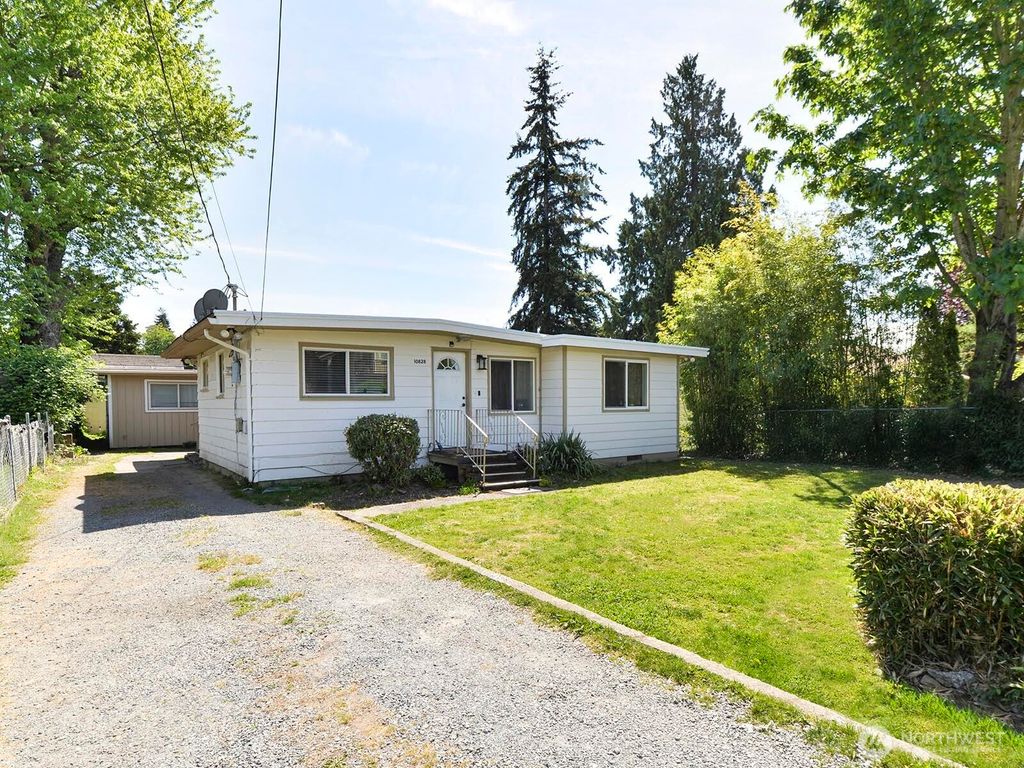 Photo of 10828 3rd Avenue S, Seattle, WA 98168 (MLS # 2373535)