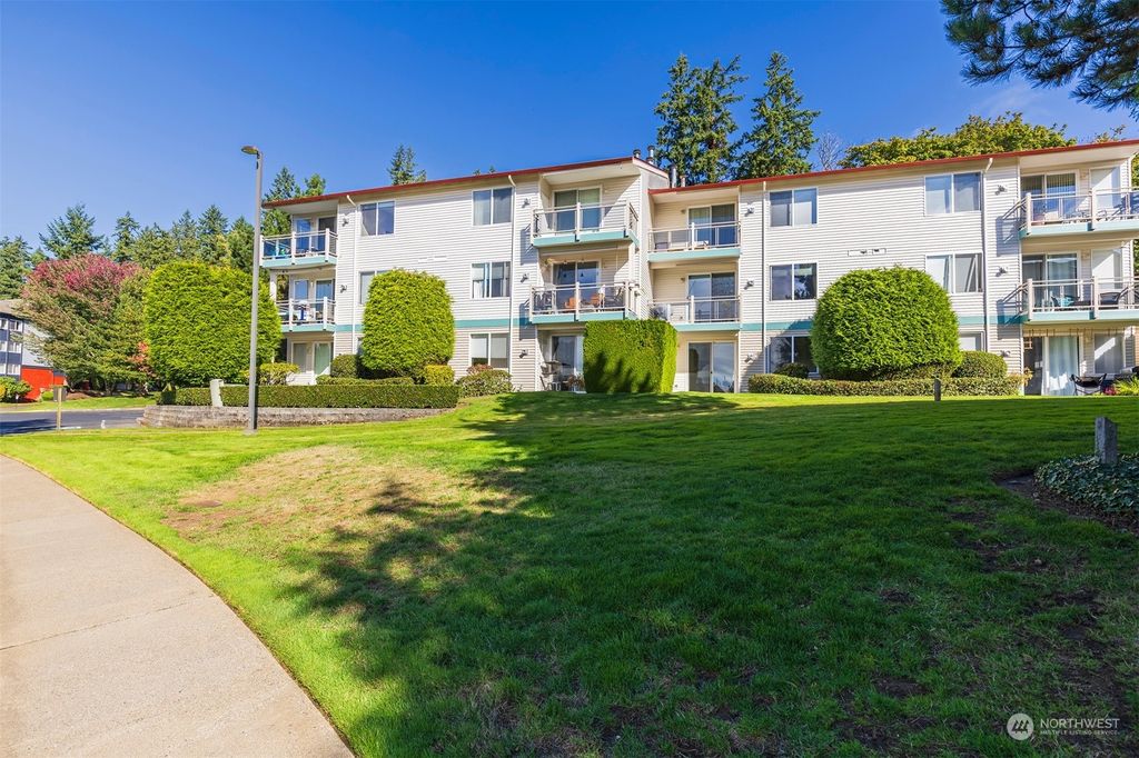 Photo of 23007 Lakeview Drive #A304, Mountlake Terrace, WA 98043 (MLS # 2163252)