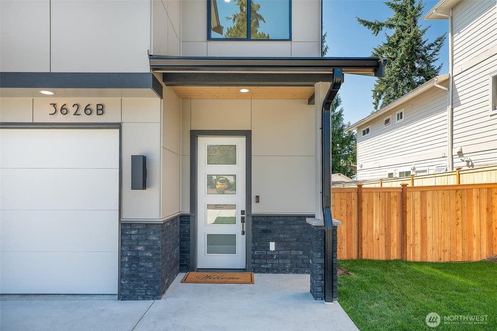 Photo of 3626 191st Place SW #B, Lynnwood, WA 98036 (MLS # 2555680)
