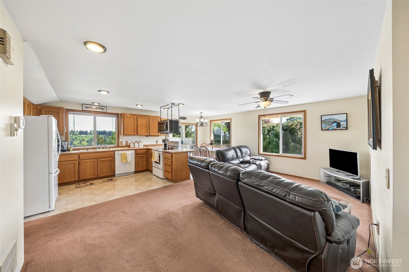 16516 SE 368th Street