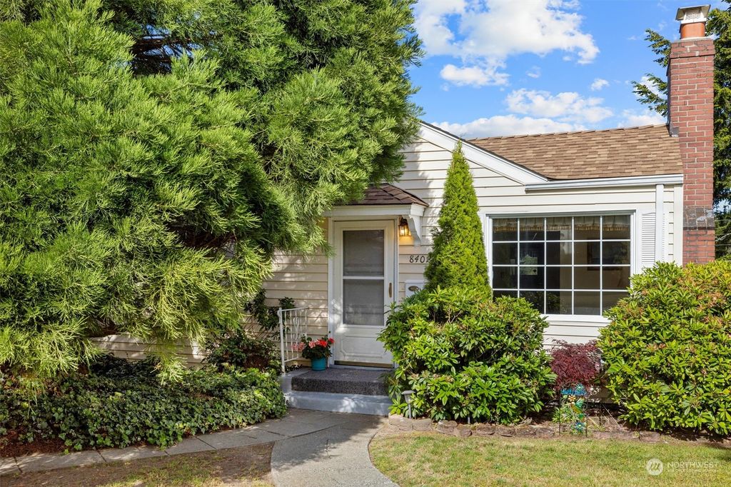 Photo of 8402 37th Avenue SW, Seattle, WA 98126 (MLS # 2244042)