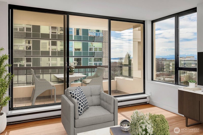 2201 3rd Avenue 803
