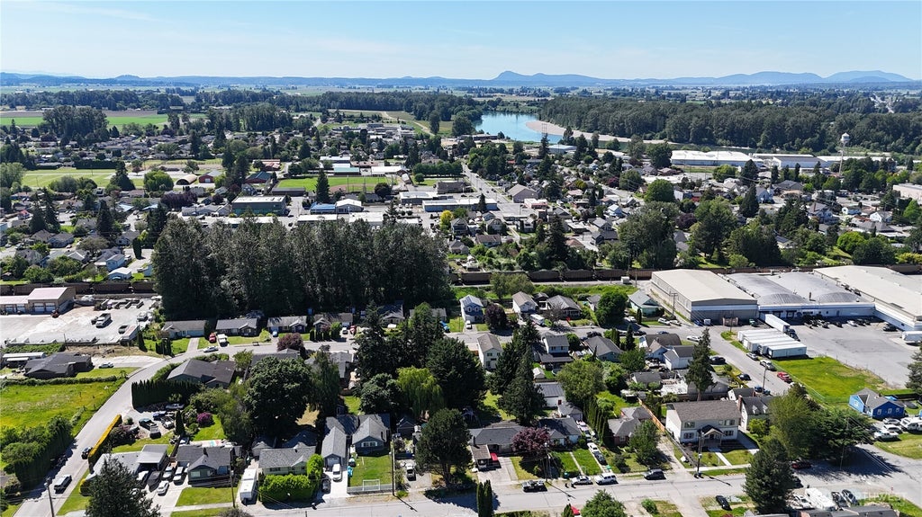 Photo of 1424 Blackberry Drive, Mount Vernon, WA 98274 (MLS # 2532948)