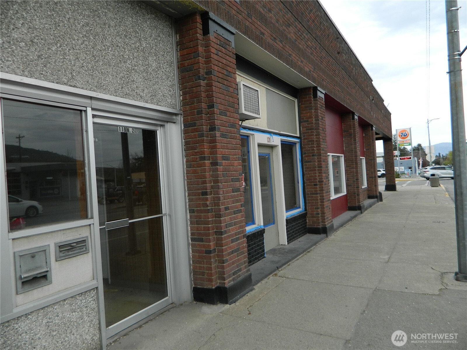 123 2nd Avenue N
