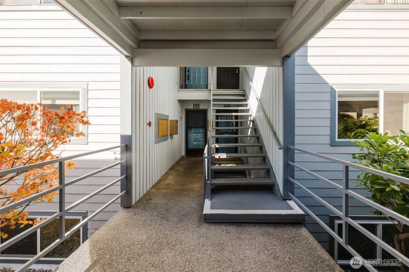 1541 Sheridan Road E3