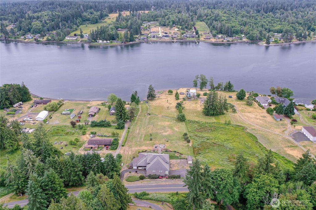 Photo of 481 E Leeds, Shelton, WA 98584 (MLS # 2475632)