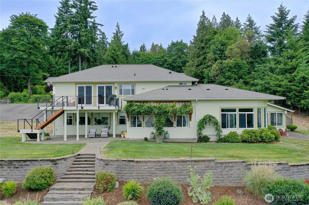 Photo of 481 E Leeds, Shelton, WA 98584 (MLS # 2475632)