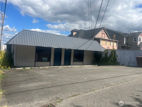 Photo of 2502 Tacoma Avenue S #Unit B, Tacoma, WA 98402 (MLS # 2571556)