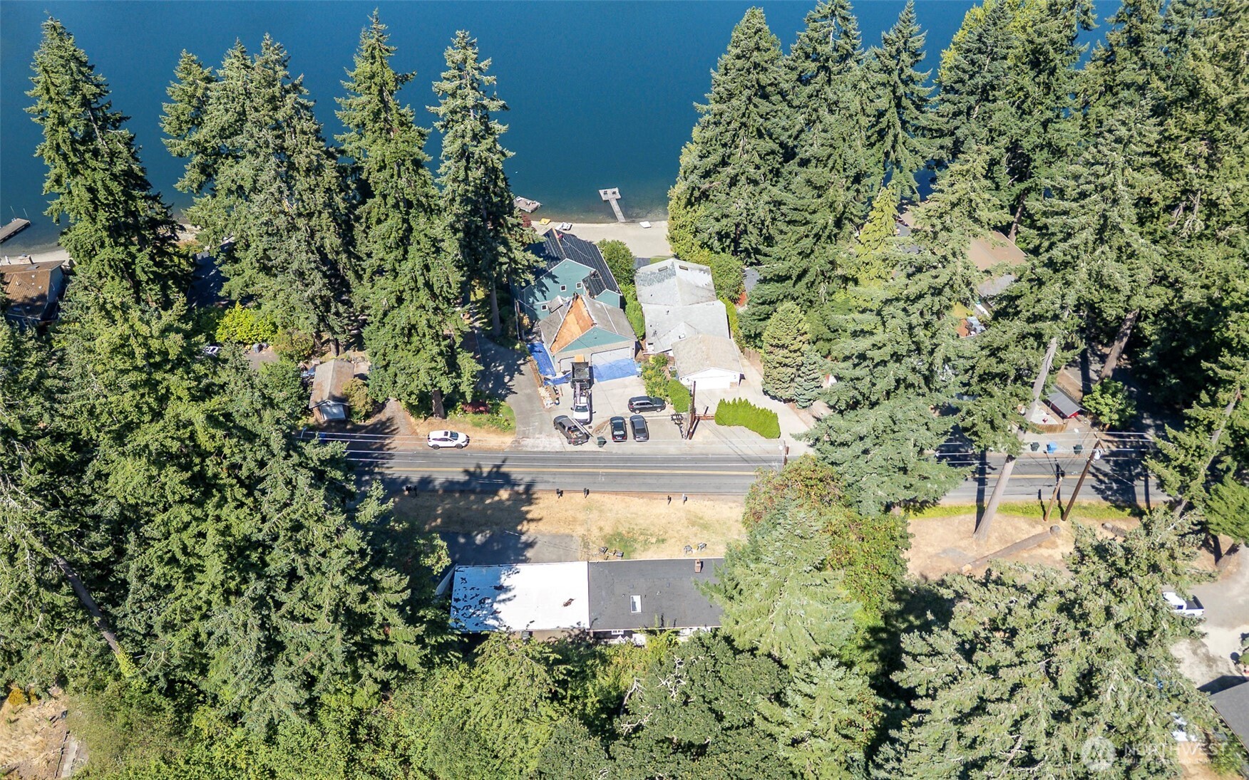 217 Lake Louise Drive SW