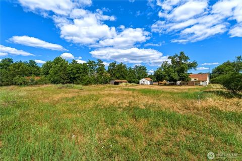Photo of 1724 E Alder Street, Walla Walla, WA 99362 (MLS # 2535916)
