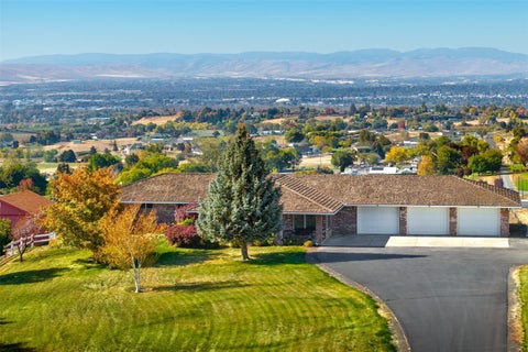 Photo of 510 Warrior Road, Yakima, WA 98901 (MLS # 2591665)