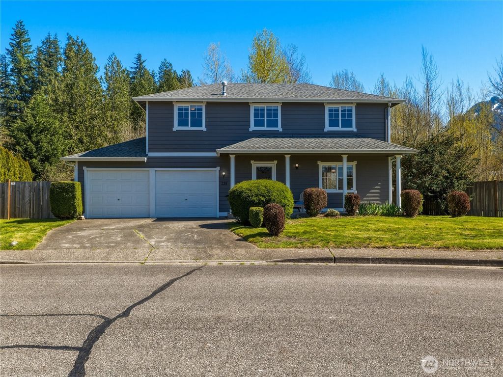 Photo of 228 Amanda Avenue, Gold Bar, WA 98251 (MLS # 2503587)