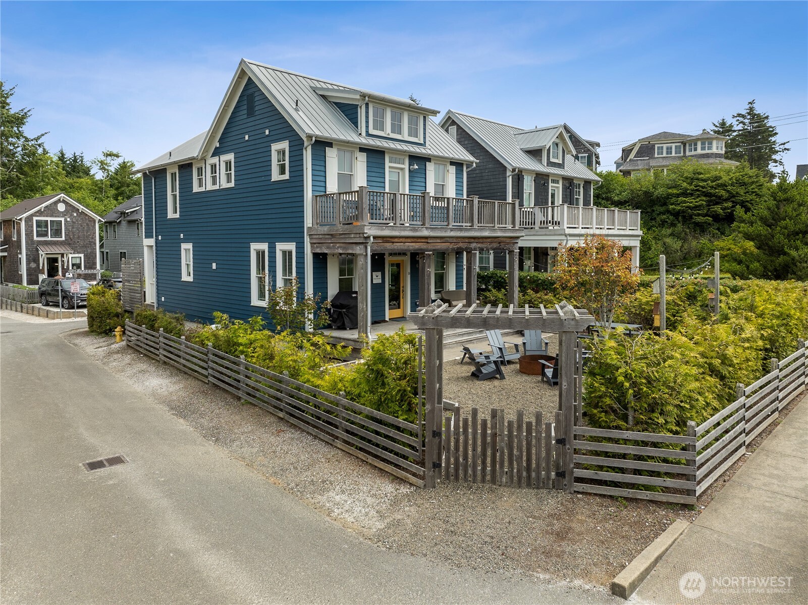 6 Glenview Lane