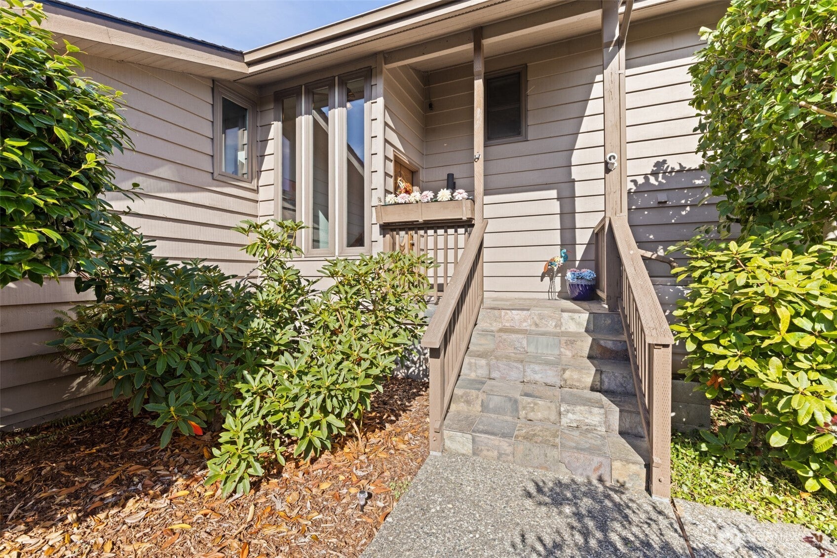 1222 Dutch Drive