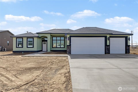 Photo of 700 N Street NE, Quincy, WA 98848 (MLS # 2457642)