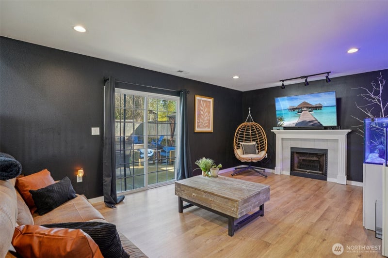 107 105th Street Ct E