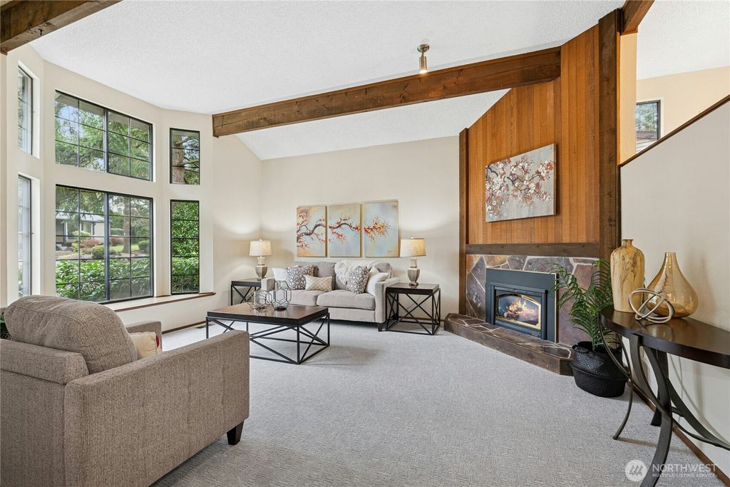 Photo of 15831 SE 47th Street, Bellevue, WA 98006 (MLS # 2487730)