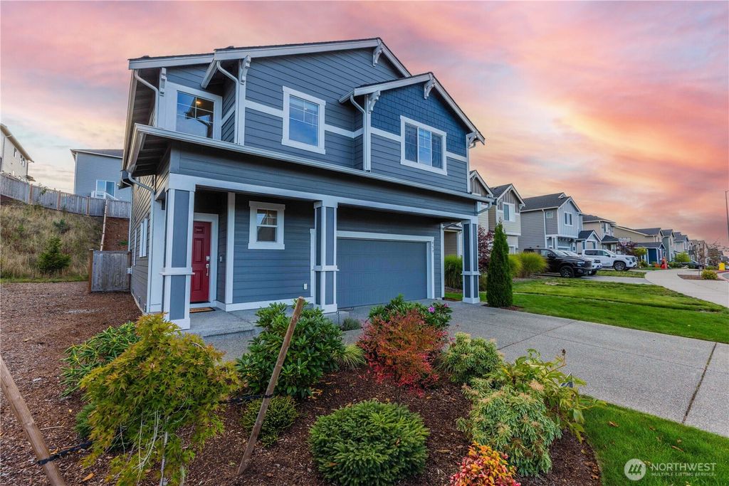 Photo of 959 Baker Heights Loop, Bremerton, WA 98312 (MLS # 2423523)