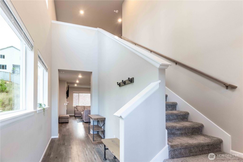 Photo of 959 Baker Heights Loop, Bremerton, WA 98312 (MLS # 2423523)