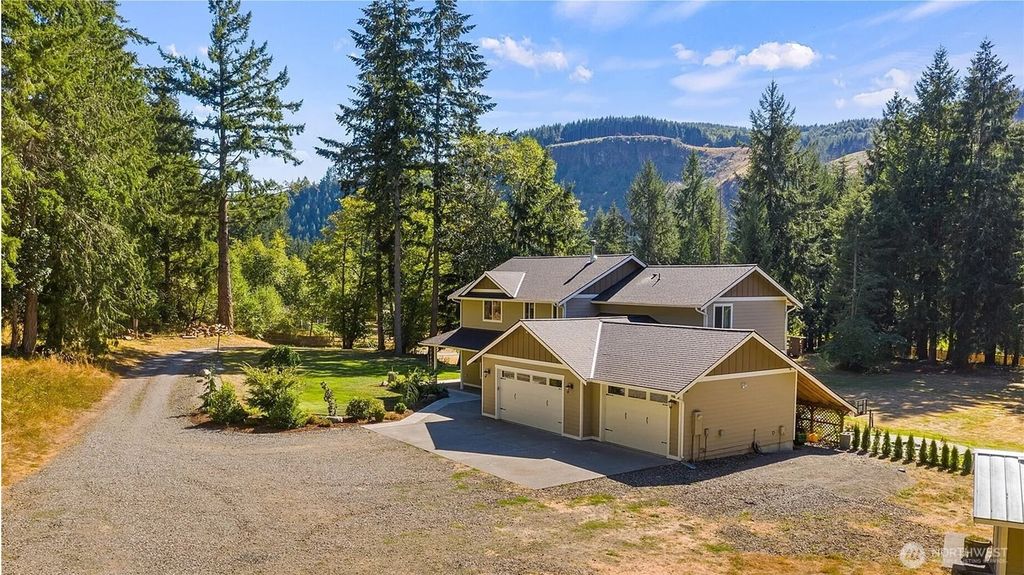 Photo of 17718 Mulqueen Road SE, Rainier, WA 98576 (MLS # 2505667)