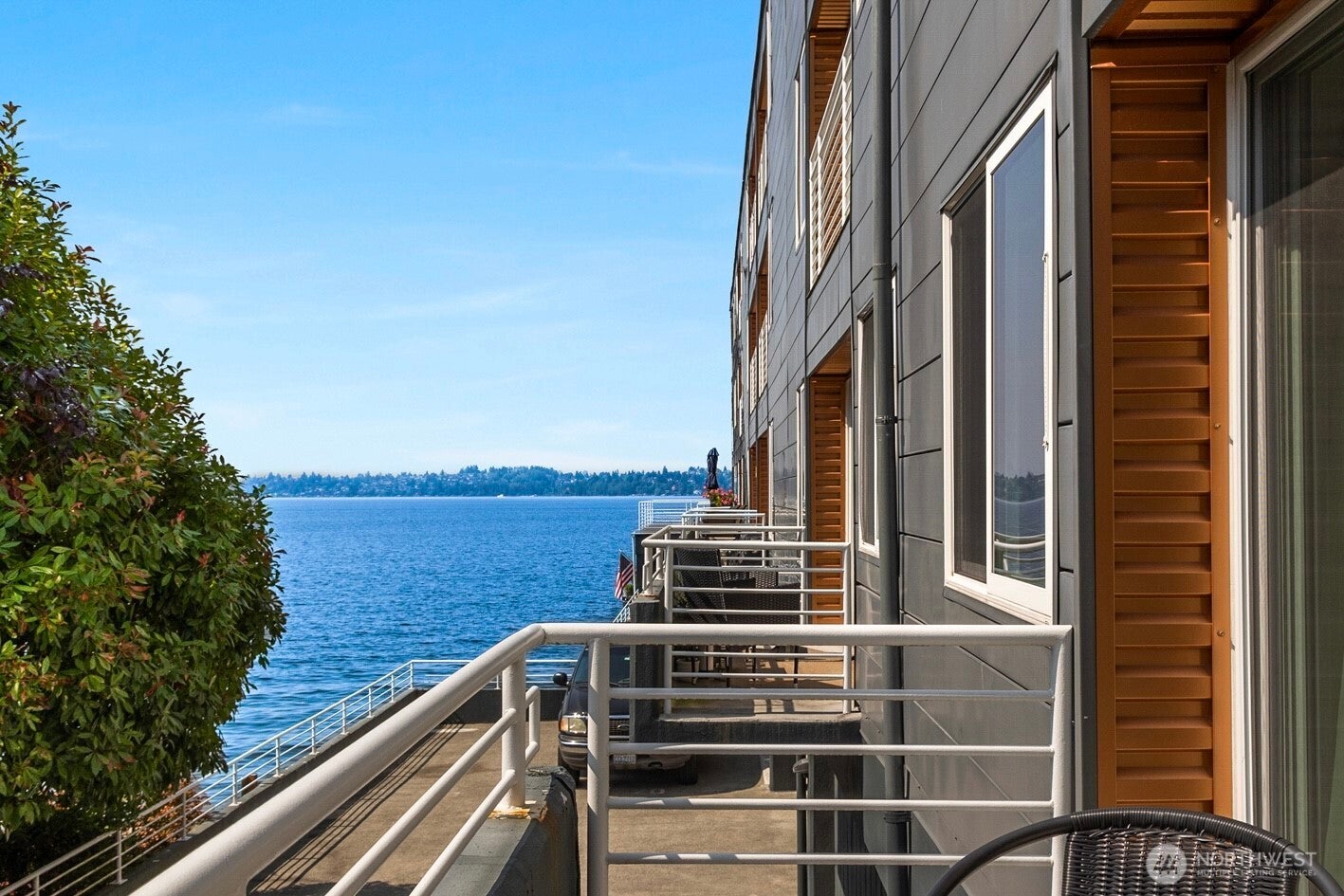 733 Lake Street S 101