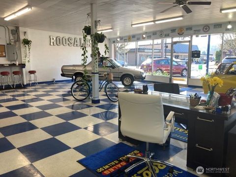 513 EAST MAIN ST Puyallup WA 98372