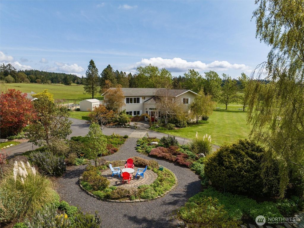 Photo of 318 Trumpeter Way, Friday Harbor, WA 98250 (MLS # 2517028)