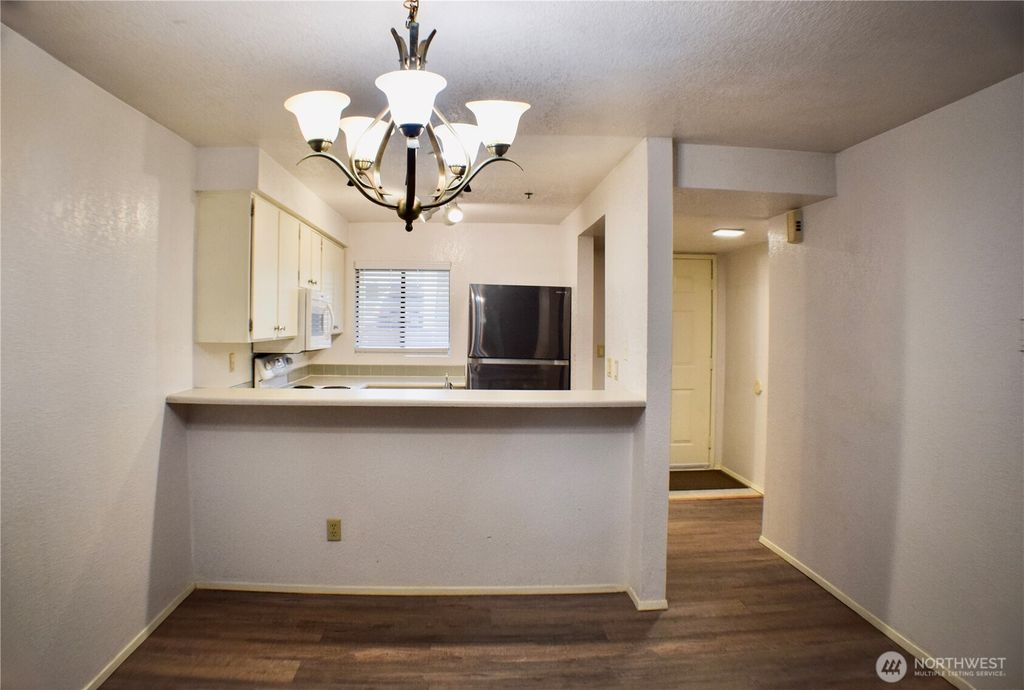 Photo of 25120 98th Place S #A105, Kent, WA 98030 (MLS # 2476933)