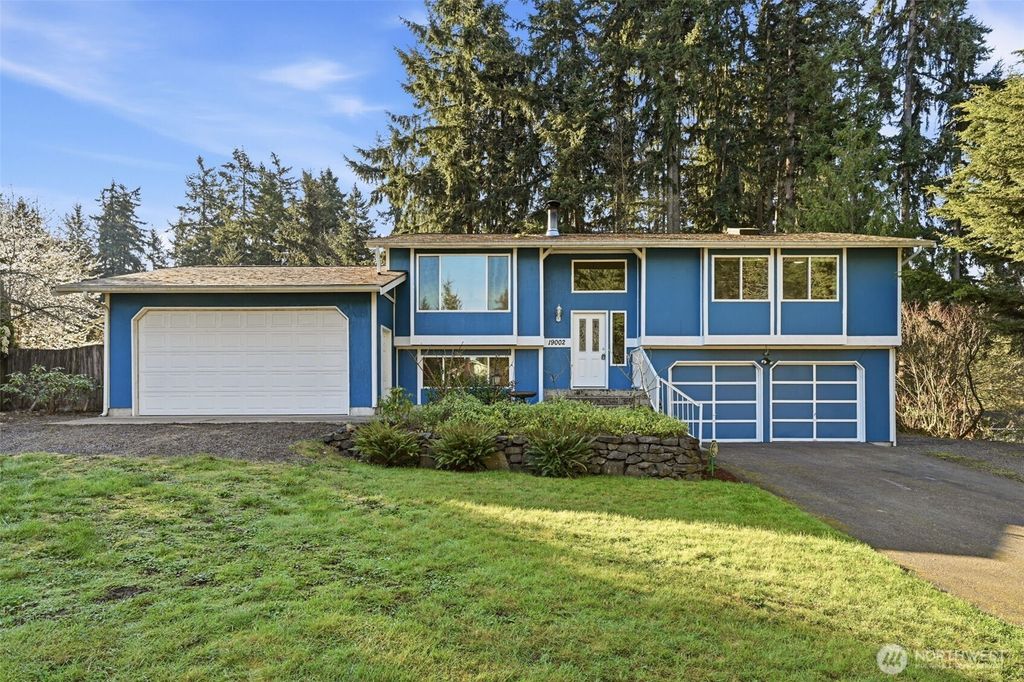 Photo of 19002 63rd Street E, Lake Tapps, WA 98391 (MLS # 2504321)