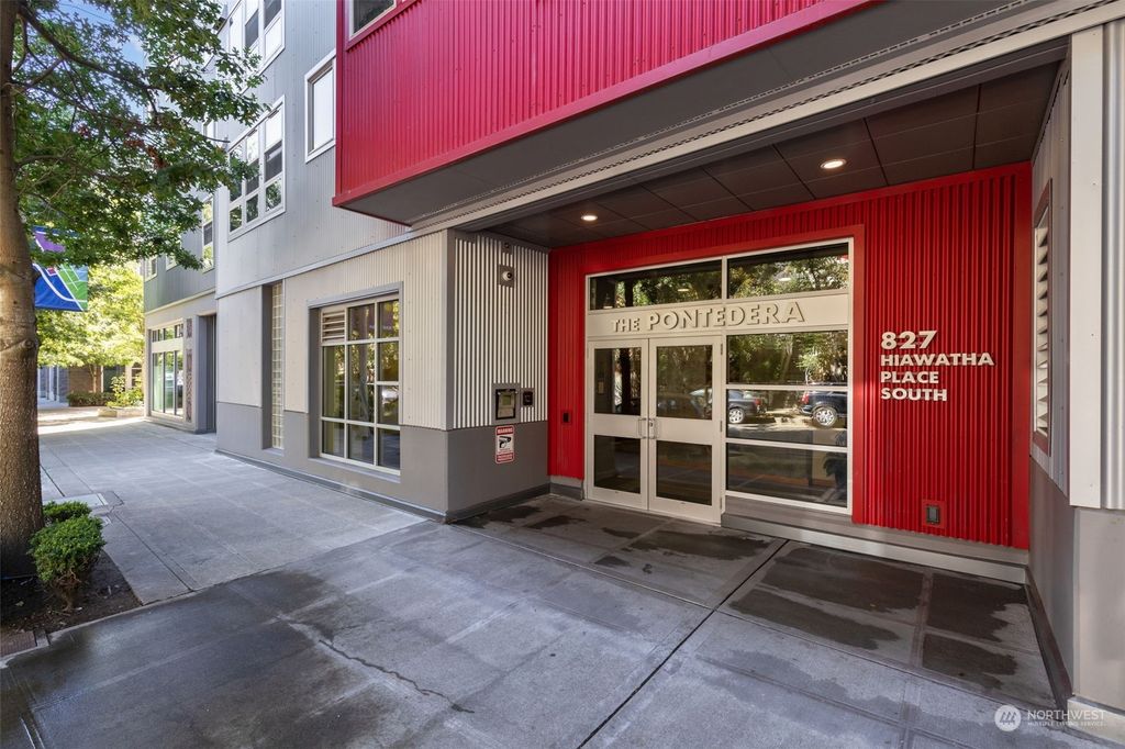 Photo of 827 Hiawatha Place S #416, Seattle, WA 98144 (MLS # 2212220)