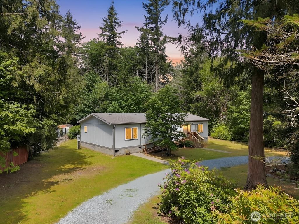 Photo of 42041 Cedar Street, Concrete, WA 98237 (MLS # 2528455)