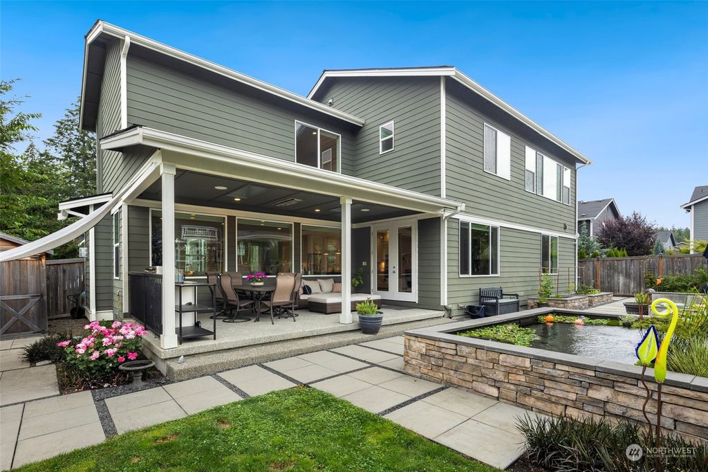 Photo of 1055 SE 13th Place, North Bend, WA 98045 (MLS # 2267479)