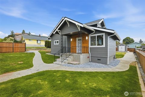 Photo of 2012 E Gregory Street, Tacoma, WA 98404 (MLS # 2522794)