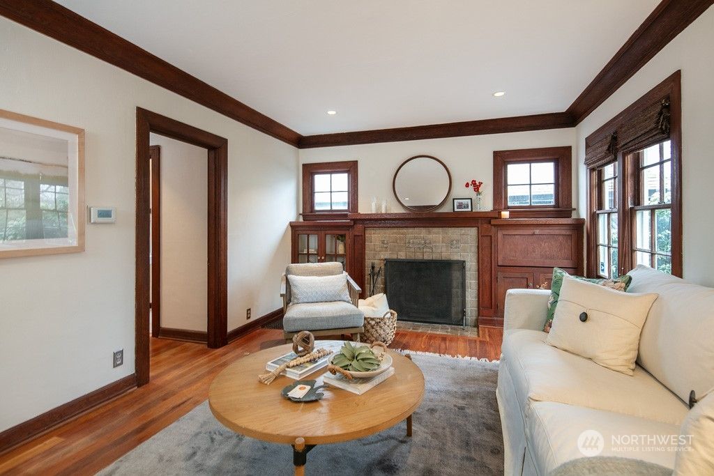 Photo of 7008 12th Avenue NE, Seattle, WA 98115 (MLS # 2213931)