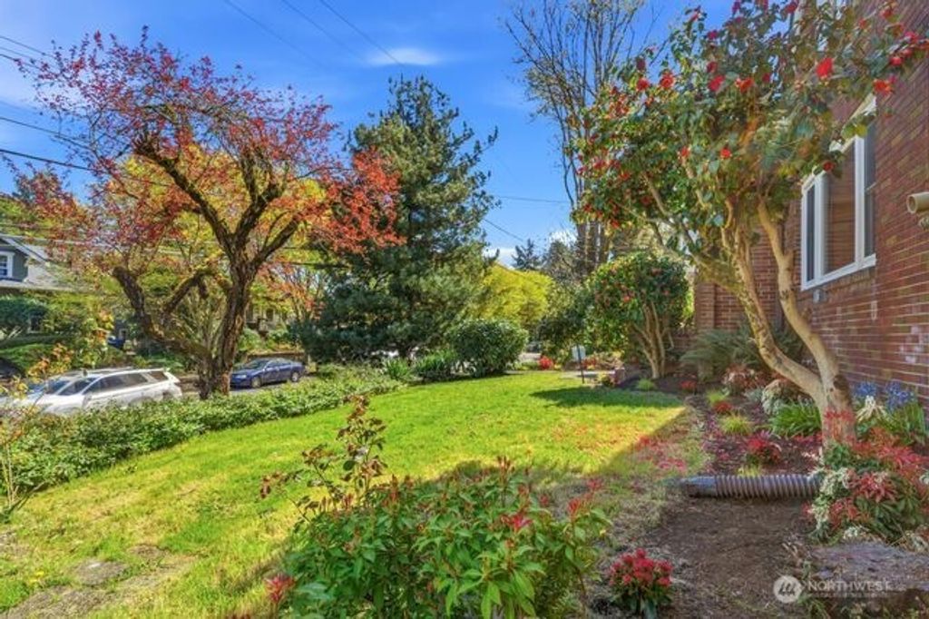 Photo of 7311 Seward Park Avenue S, Seattle, WA 98118 (MLS # 2507842)