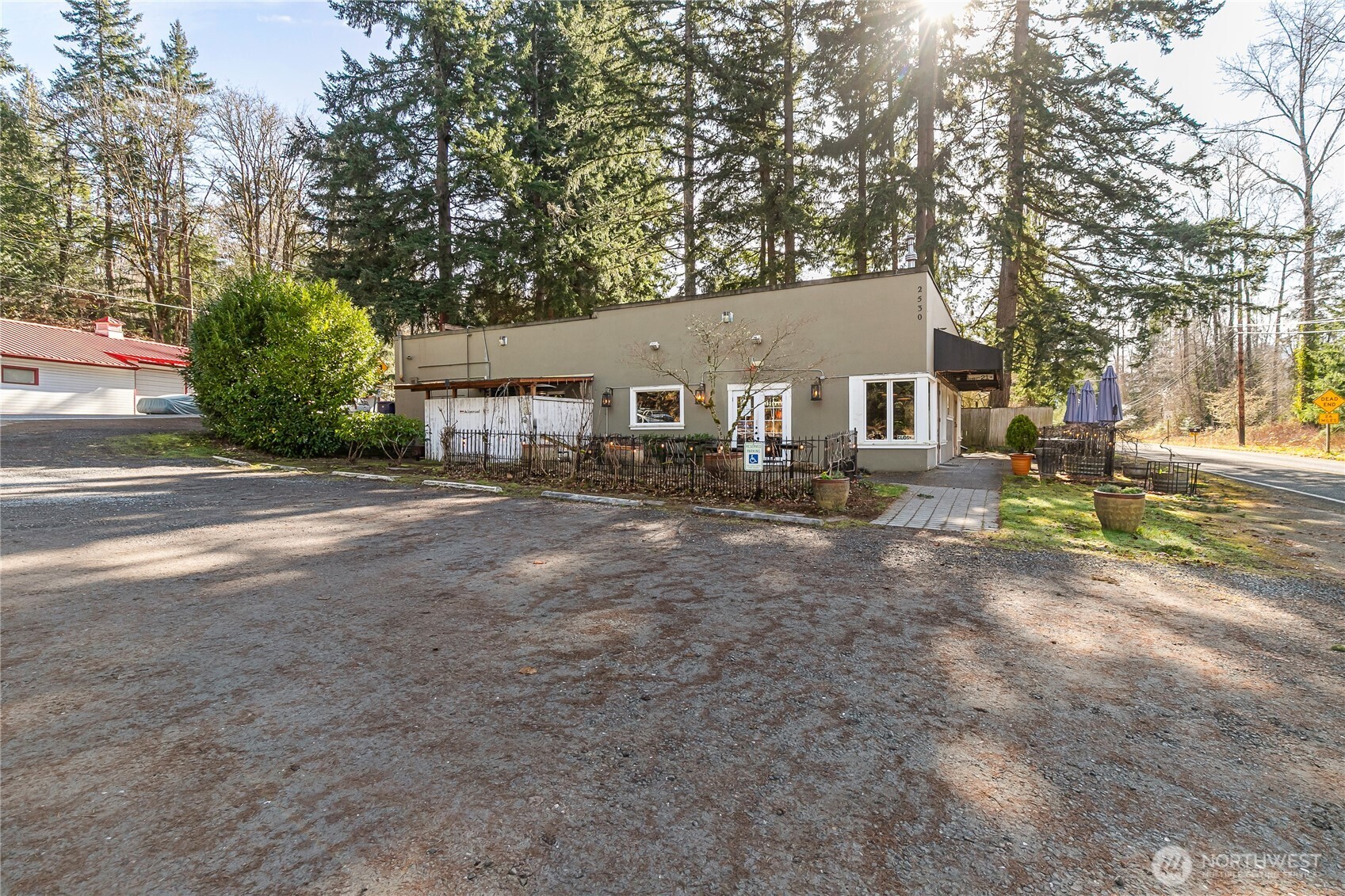 2530 Northshore Road