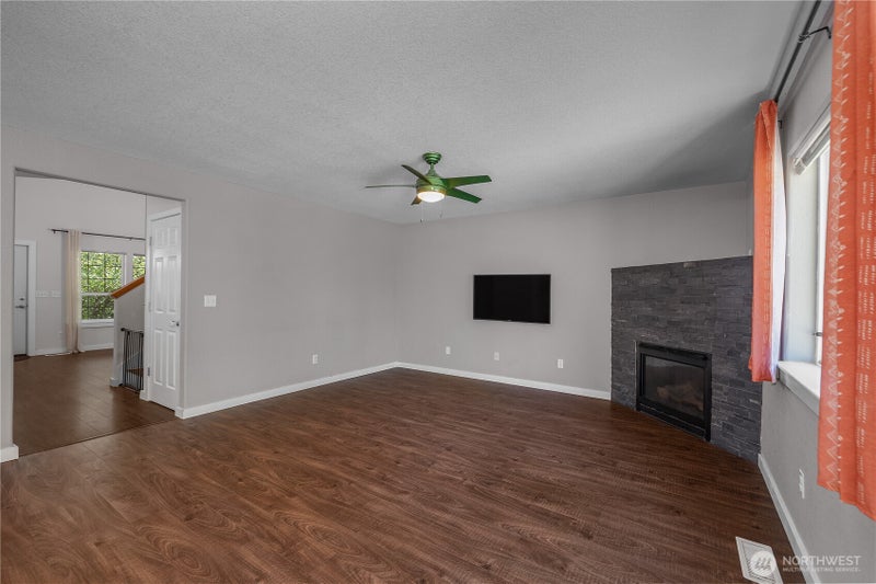 7135 Southwick SW