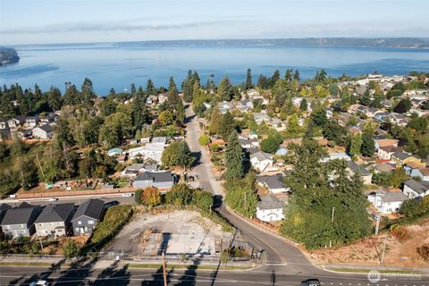 Photo of 27905 pacific Highway S, Federal Way, WA 98003 (MLS # 2522722)