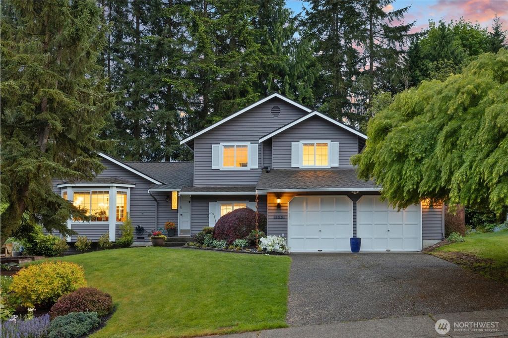 Photo of 18221 NE 108th Court, Redmond, WA 98052 (MLS # 2375606)