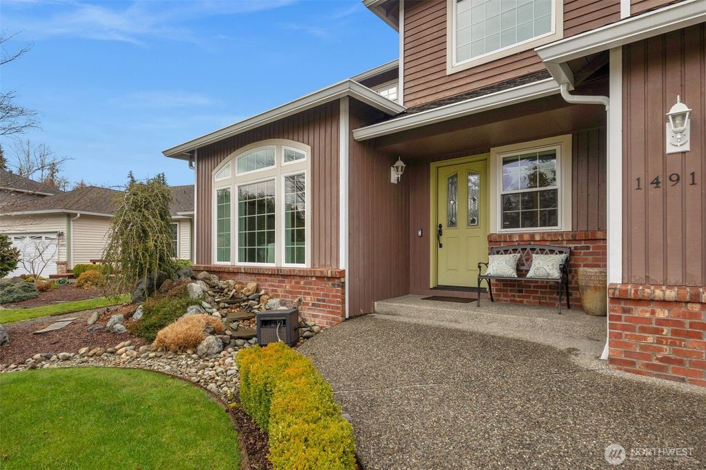 Photo of 14917 58th Drive SE, Everett, WA 98208 (MLS # 2493276)