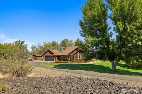 Photo of 131 Aspen Drive, Ellensburg, WA 98926 (MLS # 2564669)