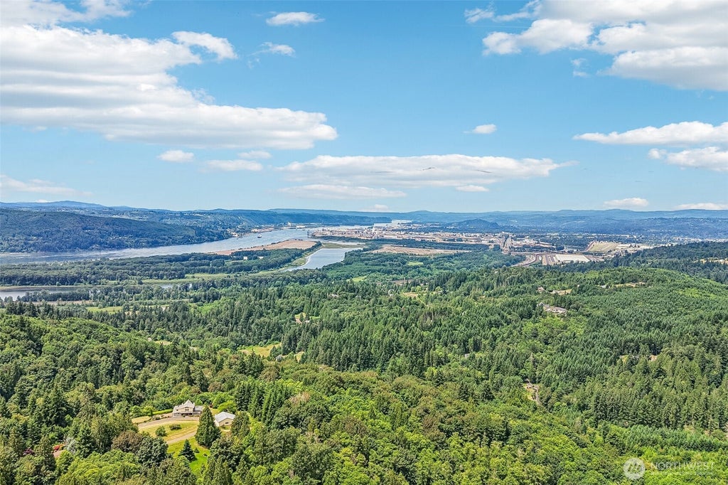 Photo of 818 Kool Road, Kelso, WA 98626 (MLS # 2549899)