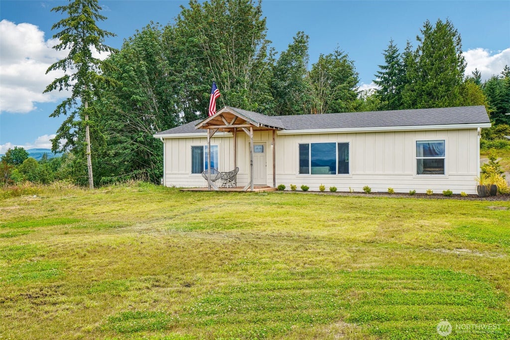 Photo of 818 Kool Road, Kelso, WA 98626 (MLS # 2549899)